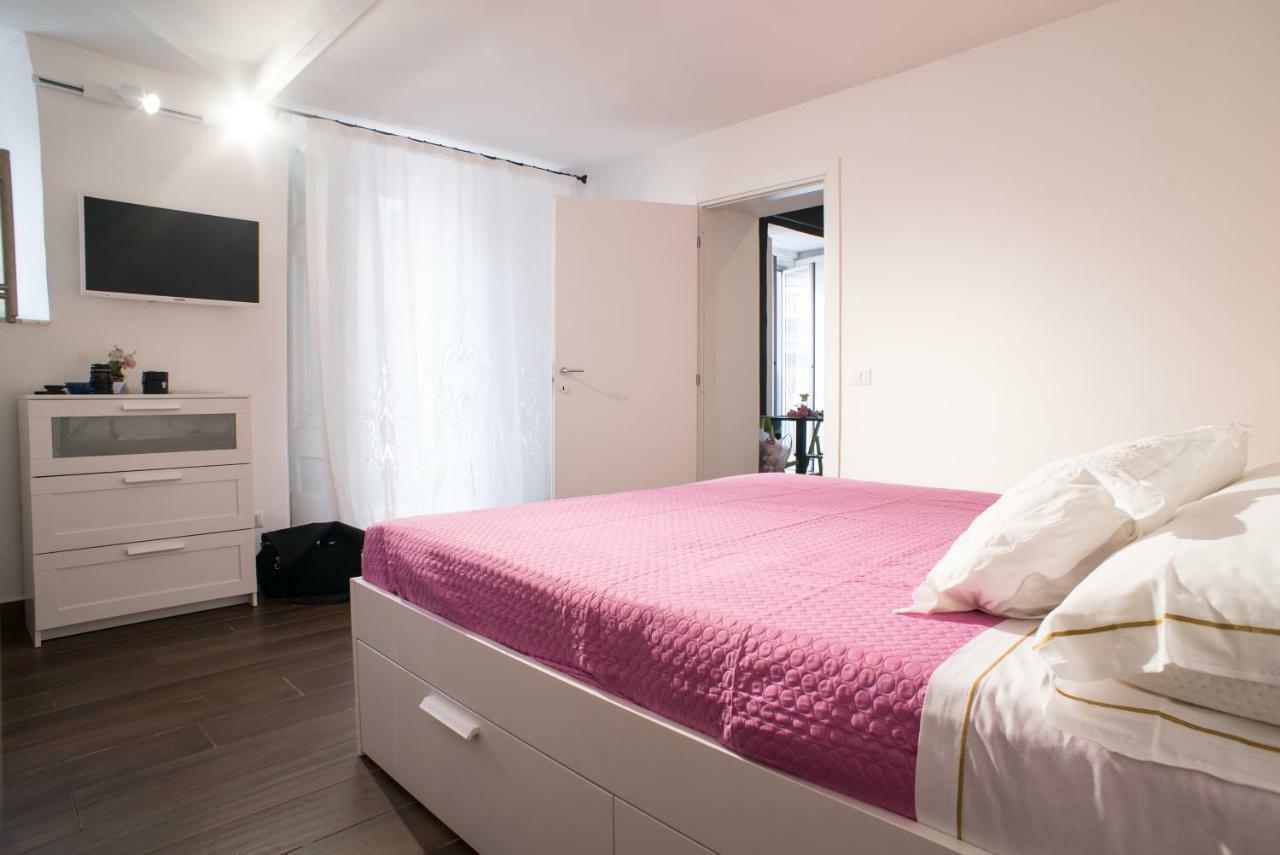 Maison di Napoli Bagian luar foto